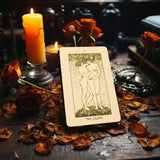 Baraja de tarot Regal Shadows con 78 cartas adicionales y guía